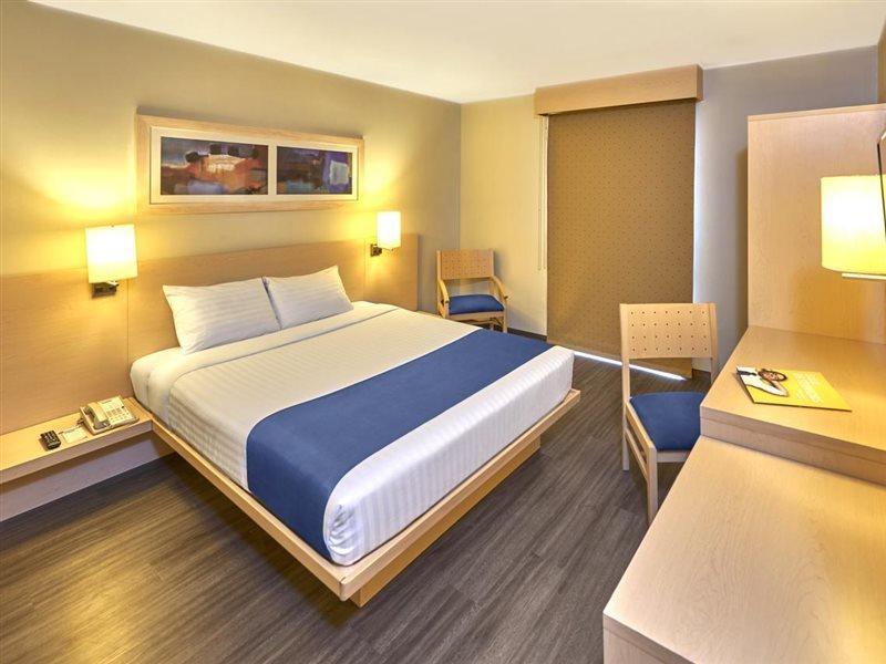 City Express By Marriott San Luis Potosi Zona Universitaria Buitenkant foto