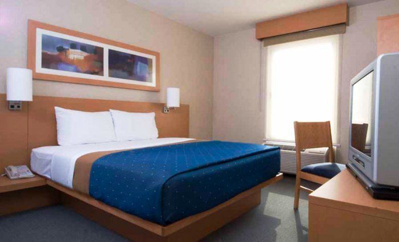 City Express By Marriott San Luis Potosi Zona Universitaria Buitenkant foto